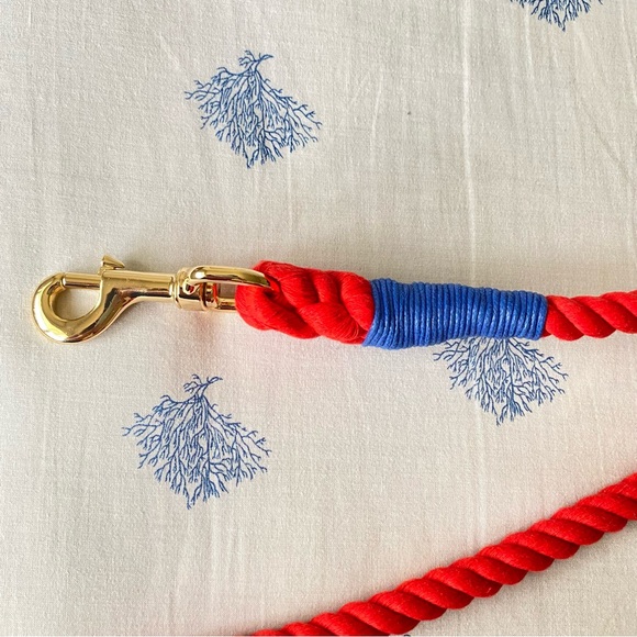 Pet Leash 100% cotton red old navy
5' LONG - Picture 9 of 10